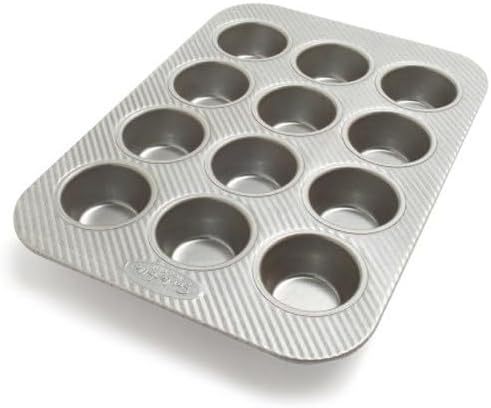 Sur La Table Platinum Pro Standard Muffin Pan, 12 Count , Silver
